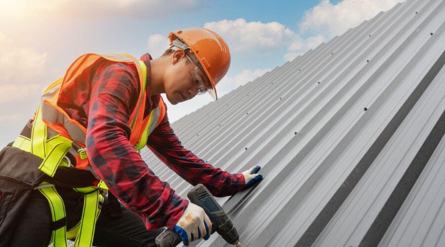 Owens Corning roofing contractor in Flushing, MI